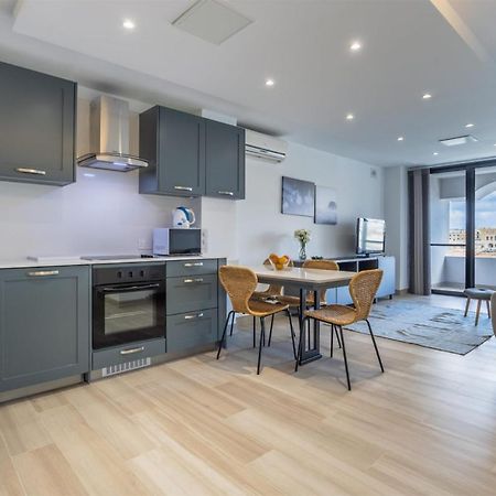 Deluxe Seaview Apartment Saint Julian's Bagian luar foto